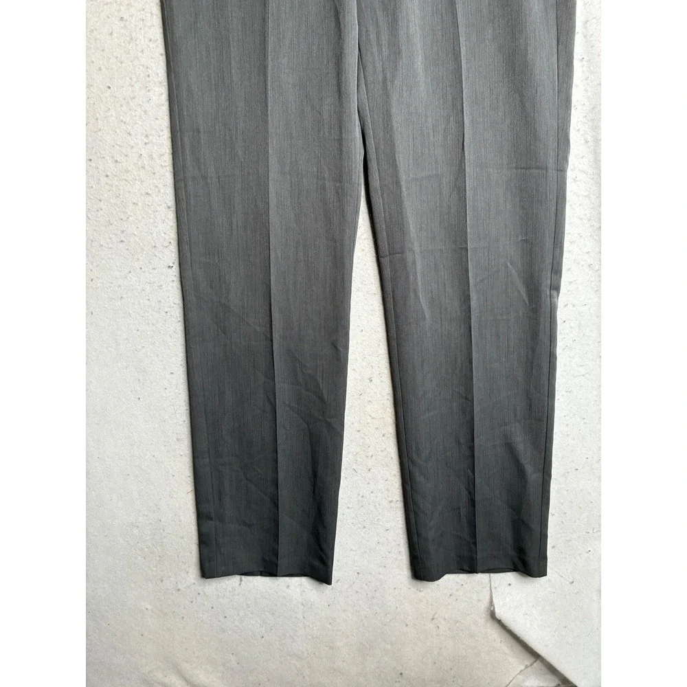 NWT Haggar Standards Mens Straight Fit Super Flex Waistband Pants 34x34 Grey
